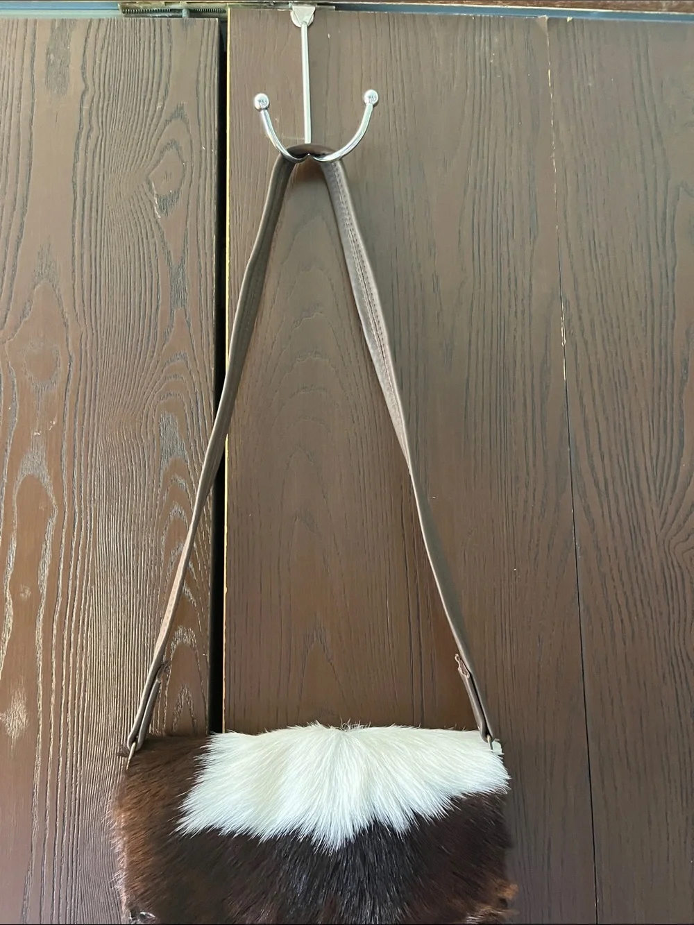 Genuine cowhide crossbody purse. Handmade. - Picture 2 of 10